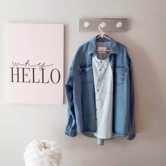 EUC Vault oversize two tone blue denim jean jacket, OS - Picture 9 of 9